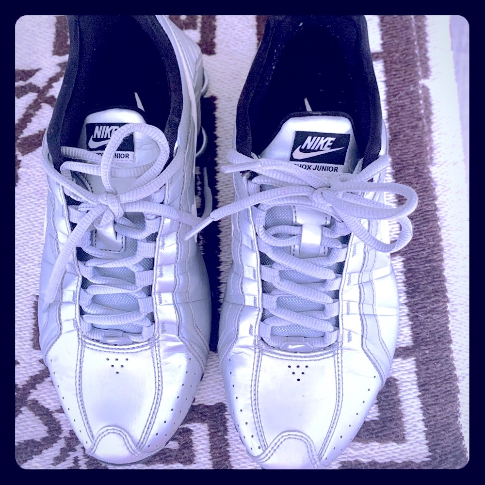 NIKE Shox Junior
